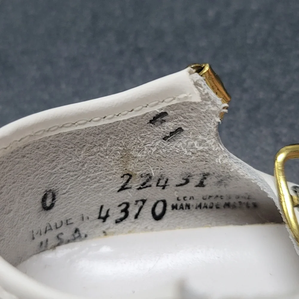 Vintage Fisher-Price Doll / Baby Deer T-Strap Shoes Unisex Size 1 White Leather